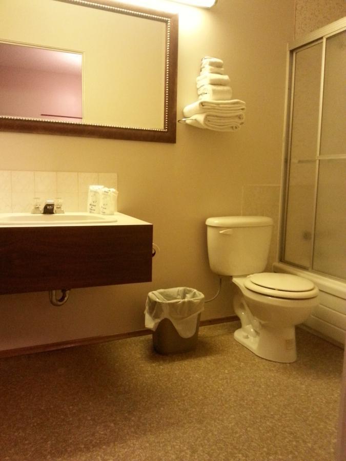 Cudworth Motor Inn Bilik gambar